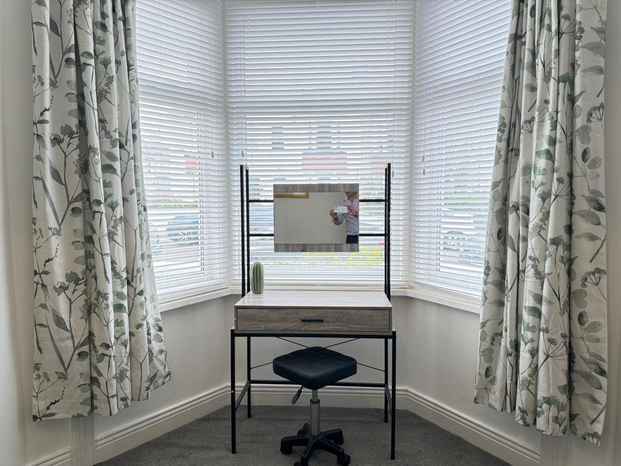Rockcliffe Retreat, Stylish Coastal Apartment Whitley Bay Extérieur photo